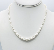 Vintage KR Graduated White Faux Pearl Necklace 18 in - £15.86 GBP