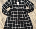 Boho Black Knox Rose Women&#39;s Dress Pockets Size Medium Baby Doll V-Neck - $16.39