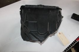 03-06 w211 MERCEDES E350 E320 FRONT LEFT ENGINE ROOM ECU FUSE BOX CASE M1333 image 5