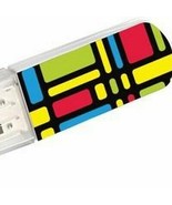 Verbatim 16GB Retro USB 2.0 Flash Drive, Geo Design - $9.00
