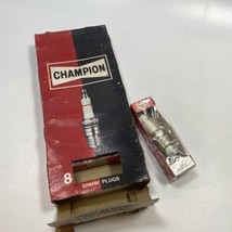 RV12C6/35 CHAMPION SPARK PLUGS - Vintage - NOS - $9.04