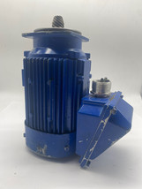 Sumitomo TC-FX 3-Phase Induction Motor, 1/2HP Frame V-71M  - $2,962.02 MXN