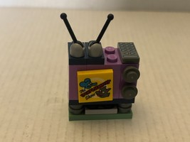 Official LEGO Simpsons Itchy &amp; Scratch TV Set Loose Set - $166.96 MXN