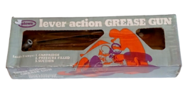 Plews Lever Action Grease Gun Kit Made in the USA New Old Stock No 30-11... - £39.47 GBP