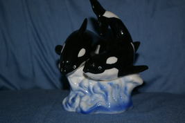 Papel Freelance Orca Whales Porcelain Figurine Killer Whales 1996 - $12.00