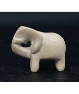 Elephant Figurine Small Mini Hand-carved Soapstone Kenya African Art Scu... - $253.93 MXN