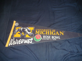 Vintage NCAA Michigan Wolverines Team Logo Felt Football Pennant full 29 1/2&#39;&#39; - £15.56 GBP