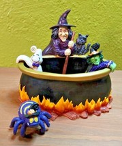 VTG 90s Halloween Witch Stirring the Cauldron with Ghost Witch &amp; Spider Resin - £39.46 GBP