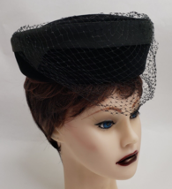 Vintage Betmar Qualite Import Velour Body Women&#39;s Church Hat Black Italy - £34.75 GBP