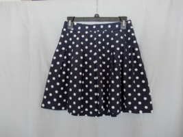 J. Crew skirt  mini short  pleated Size 00 navy white polka dots lined - $15.63