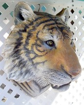 Lifesized Tiger Head wall sculpture - £145.87 GBP