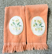 Martex Vintage Yellow Daisy Coral Hand Tea Towel Floral MCM 100% Cotton 17&quot; - $9.95