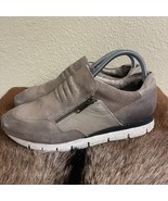 OTBT Sewell Size 8 Tan Metalic Leather Side Zip Slip-on Sneakers Athleisure - $52.83 CAD