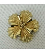 Vintage Costume Jewelry, Gold Tone Flower Brooch, Signed Coro PIN179 - $17.60 CAD