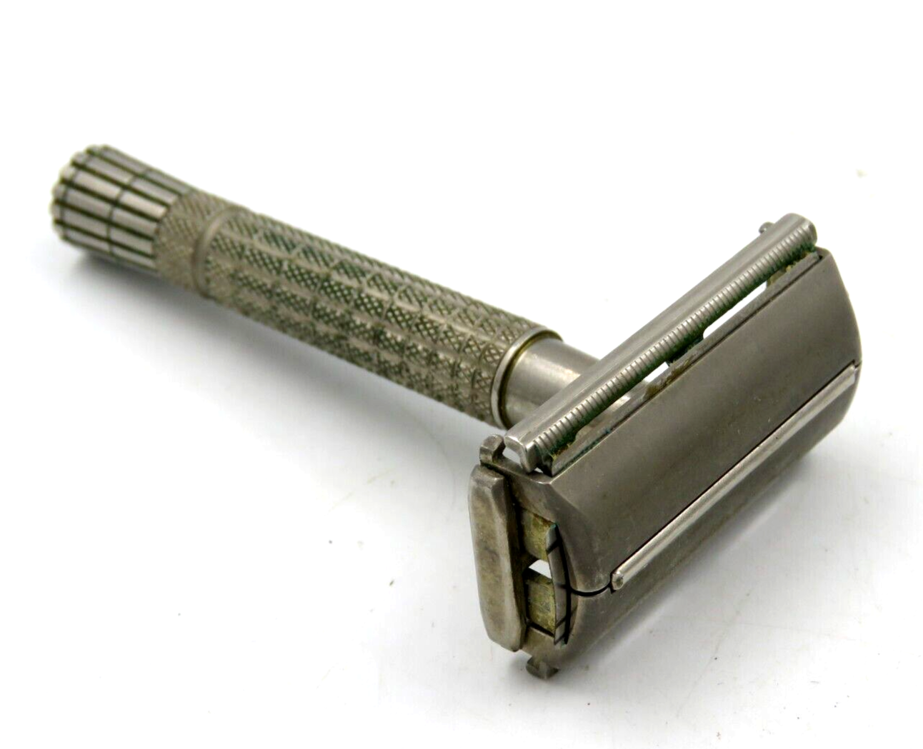 Vintage Gillette  Travel Safety Razor Shaving Screw Off WORKING - $8.86