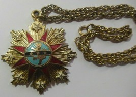 Vintage Star Enamel Coat of Arms Pendant Necklace - £33.20 GBP