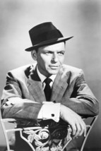 Frank Sinatra Iconic Pose In Hat 18x24 Poster - $23.99