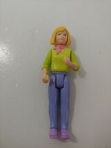 Fisher Price Sweet streets Country Cottage Mom doll green sweater pink s... - $10.29