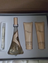 Rihanna Nude Perfume 3.4 Oz/100 ml Eau De Parfum Spray Gift Set image 2