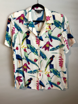 Vintage Ann May 100% Silk Button Up Shirt Size MediumTropical Birds Vacation - $37.74