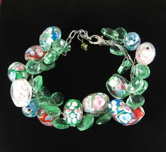 Green Art Glass Flower Beads Vintage Bracelet Floral Cased Teardrop Handcrafted - £19.77 GBP