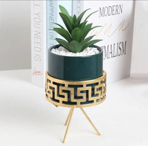 Gold Metal  Flower Pot - £31.61 GBP