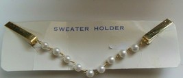 Vintage Gold-tone Faux Pearl Sweater Holder  Pat 2853761 - £14.80 GBP