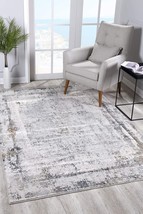 HomeRoots 393215 4 x 6 ft. Gray &amp; Ivory Abstract Distressed Area Rug - £147.16 GBP