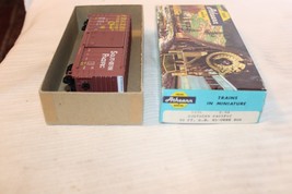 HO Scale Athearn, 40' High Cube Box Car, Southern Pacific, #659105 - 1956 HH - $30.00