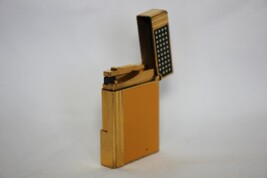 S.T.Dupont Limited Edition Gatsby Lighter without the box image 5