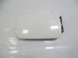 96 Mercedes R129 SL320 gas fuel door lid - $32.71