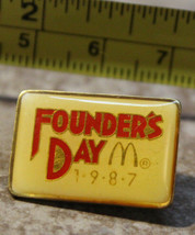 McDonalds Founders Day 1987 Employee Collectible Pin Button - £8.66 GBP
