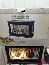 Mr Christmas Heirloom Music Box Animated Illuminated Musical Cracker Barrel Xmas - £184.56 GBP