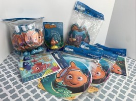 Finding Nemo Kids Party Supplies Lot Invitations Favors Bags Banner Hats Dory - £19.83 GBP