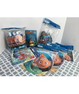 Finding Nemo Kids Party Supplies Lot Invitations Favors Bags Banner Hats... - £19.60 GBP