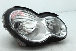 Passenger Headlight 203 Type Sedan C230 Fits 05-07 MERCEDES C-CLASS 71423 image 2