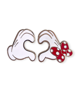 Mickey Mouse and Minnie Mouse Disney Pins: Heart Gloves - $457.90 MXN