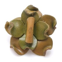 Green Hawaiian Plumeria Flower Genuine Leather Ring - £6.35 GBP