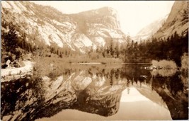 California Valley of Yosemite National Park Beautiful Mirror Lake Postcard Z24 - £11.76 GBP