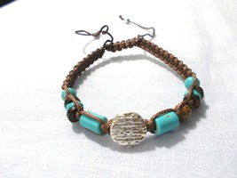 AZTEC BEAD on WOOD and HOWLITE BEADED ADJUSTABLE BRACELET ANKLET 6 - 10&quot;... - $91.40 MXN