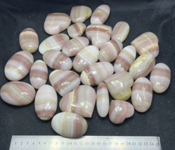 28 PCs 2.94 kg Brown Banded onyx hearts and palm worry top quality wholesale lot - £139.24 GBP