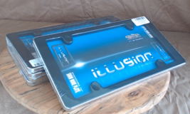 Cruiser Accessories Illusion Black &amp; Chrome Plastic License Plate Frame ... - $55.67 MXN