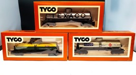 Set of 3 Vintage Tyco HO Scale Hopper Cars, Texaco, Dupont and Arco Tank... - $39.59