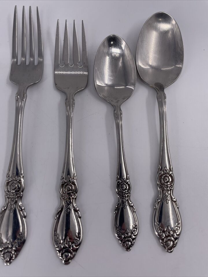 Oneida Community PLANTATION Stainless Betty Crocker Glossy Silverware Re... - $7.42+