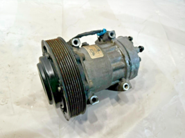 Volvo D13 Mack Diesel Engine A/C compressor Sanden model 4326 OEM 20721587 - $130.00