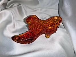 VINTAGE Pre-logo Fenton Art Glass Orange Hobnail Cat Head Slipper Shoe - £19.60 GBP