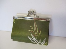 Vintage Green Change Makeup Cosmetic Hard Round bottom Snap Purse - £5.49 GBP