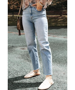 Light Blue Acid Wash Raw Edge Straight Jeans - $650.73 MXN Light Blue Acid Wash Raw Edge Straight Jeans - $650.73 MXN