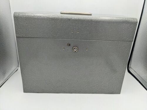 Primary image for Vintage Metal FILE BOX Letter Home Office Gray Unbranded Handle Missing Key Dent