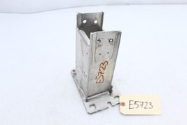15-24 PORSCHE MACAN RIGHT PASSENGER SIDE BUMPER REINFORCEMENT BRACKET E5723 image 2